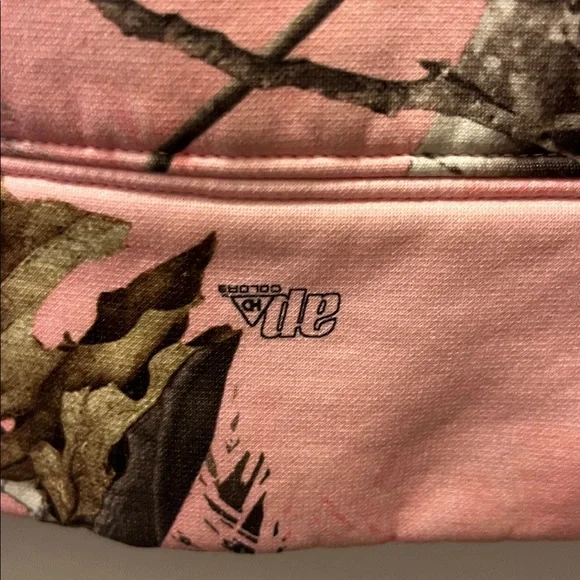 Under Armour Pink and Camo Hoodie size large - Picture 6 of 10